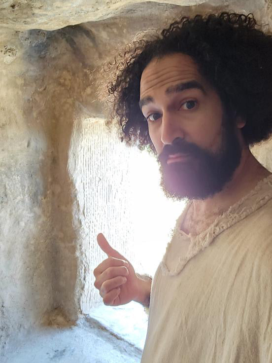 Tomb: The Rise of Lazarus